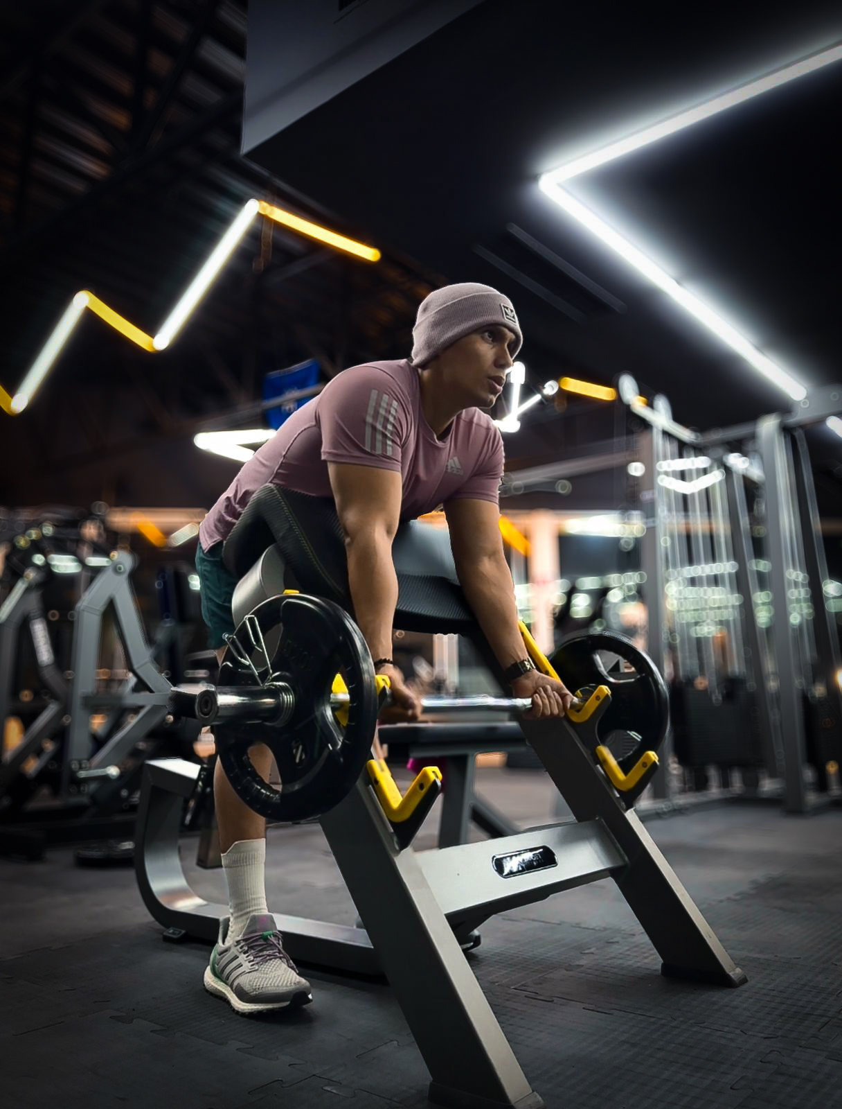 Entrenamiento con barra en AR GYM